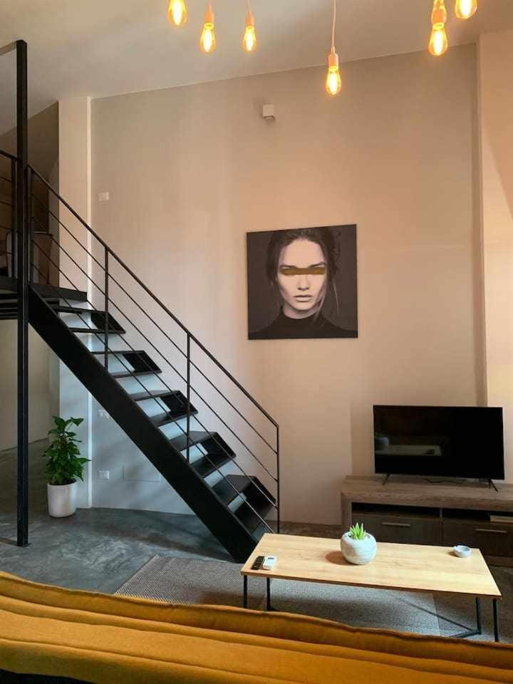 My Exclusive Cavour Loft Da Sogno A Cagliari Διαμέρισμα Εξωτερικό φωτογραφία